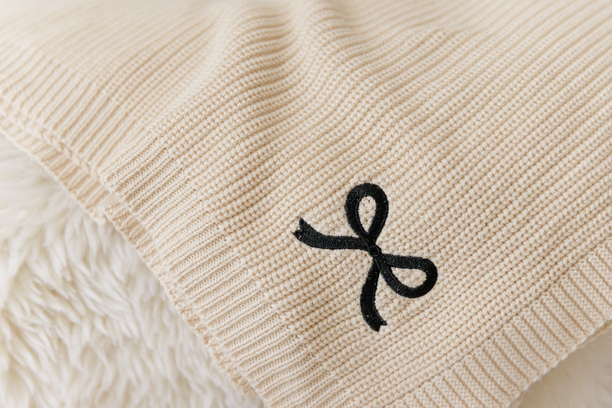 Bow Blanket