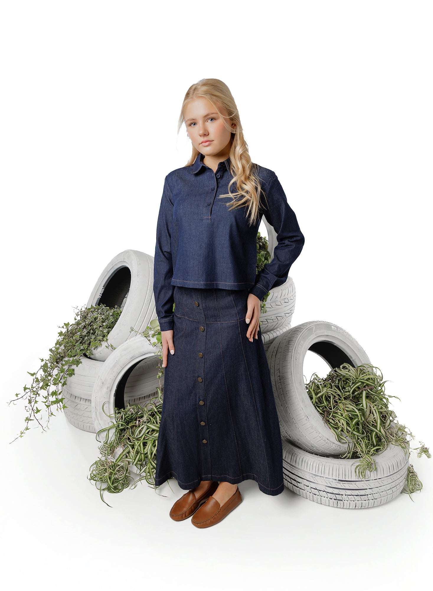 Teens Denim Cropped Collared Sweater