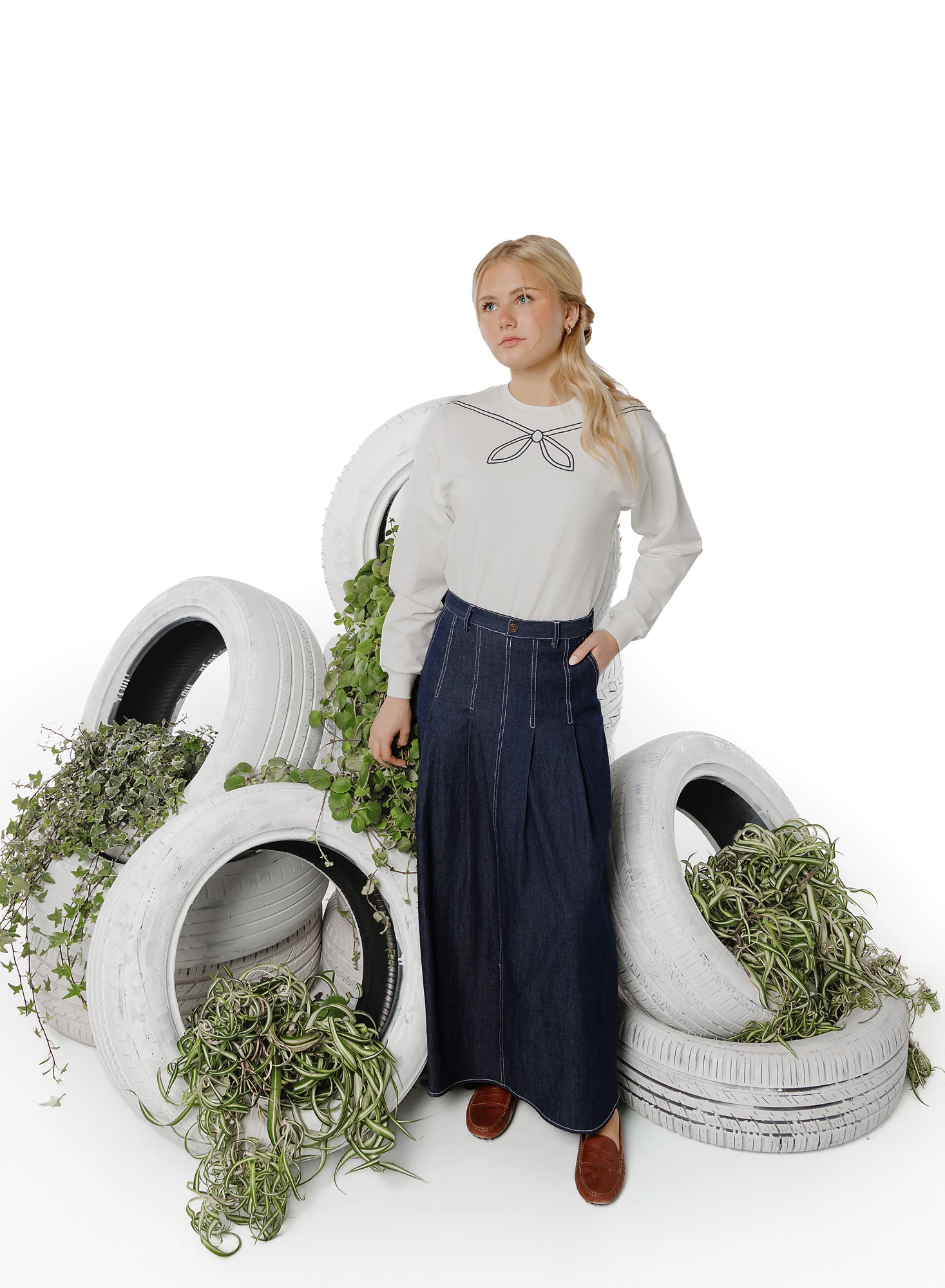 Teens White Sweater with Sailor Collar